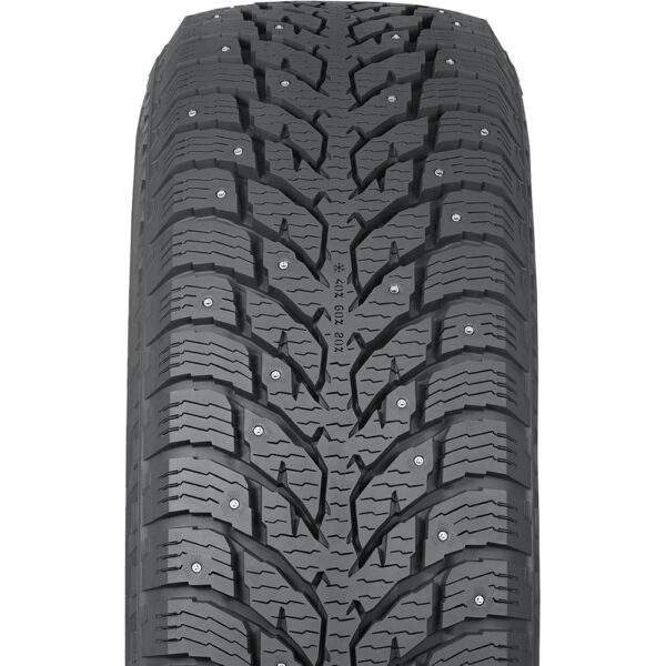 35" Nokian Hakkapeliitta LT3 (pigg)