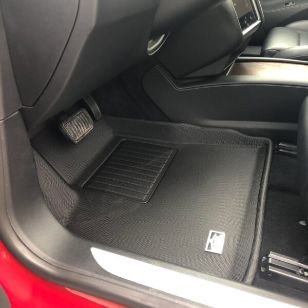 AT Mattesett Tesla Model S