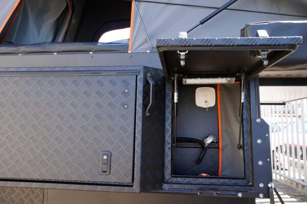 Alu-Cab Khaya Camper 2-Sleeper (Sort)