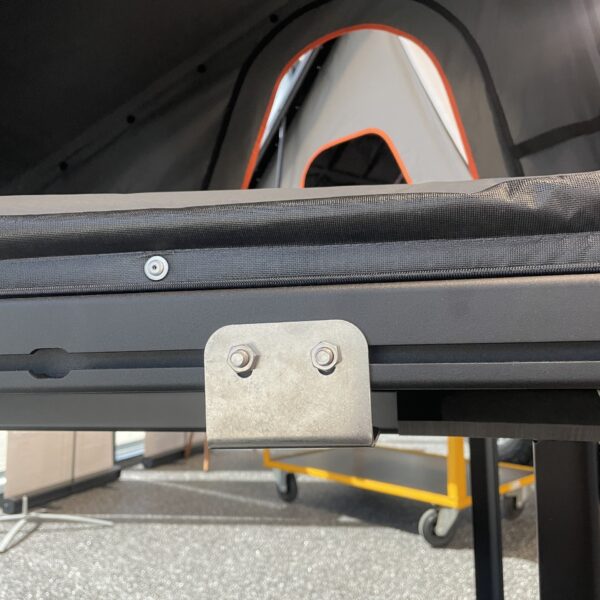Alu-Cab universalbraketter til LT-50 taktelt
