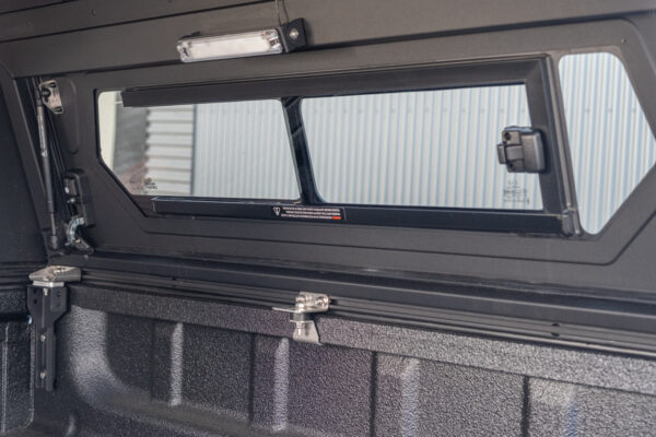 Alu-Cab Contour plantopp til Isuzu D-Max