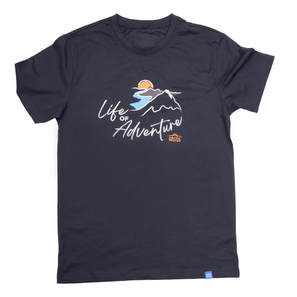 T-skjorte Life of Adventure Navy