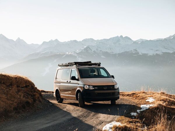 Front Runner Slimline II takgrind til VW T6