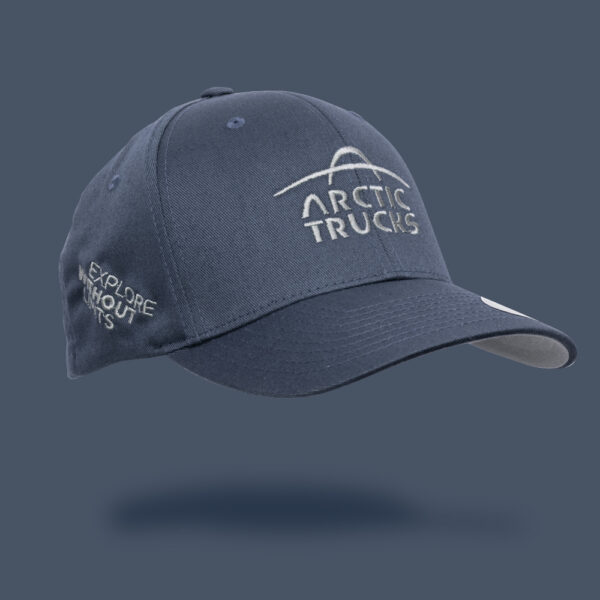 Arctic Trucks FLEXFIT Pro-formance Cap Navy