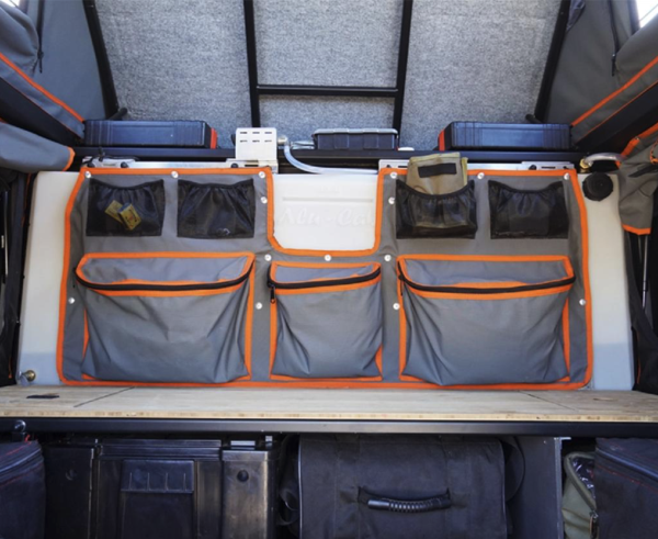Alu-Cab Canopy Camper Canvas Bag Front (til vanntank)