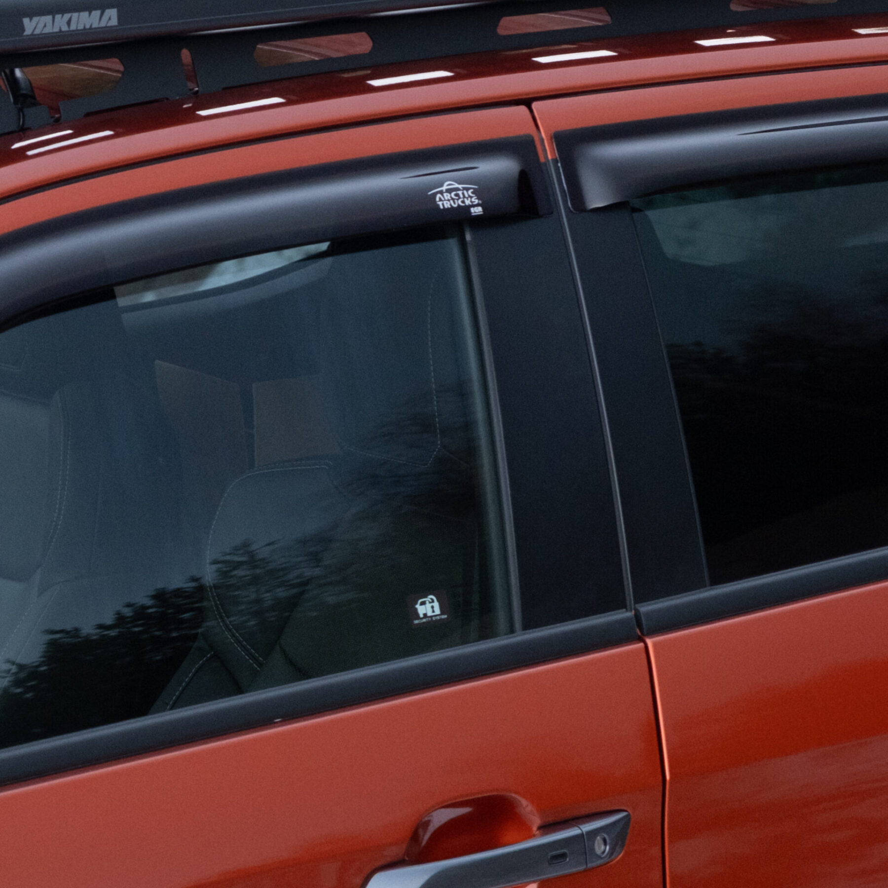 EGR Vindavviser Isuzu D-Max D-Cab 2021+ m/AT Logo - Bilde 2