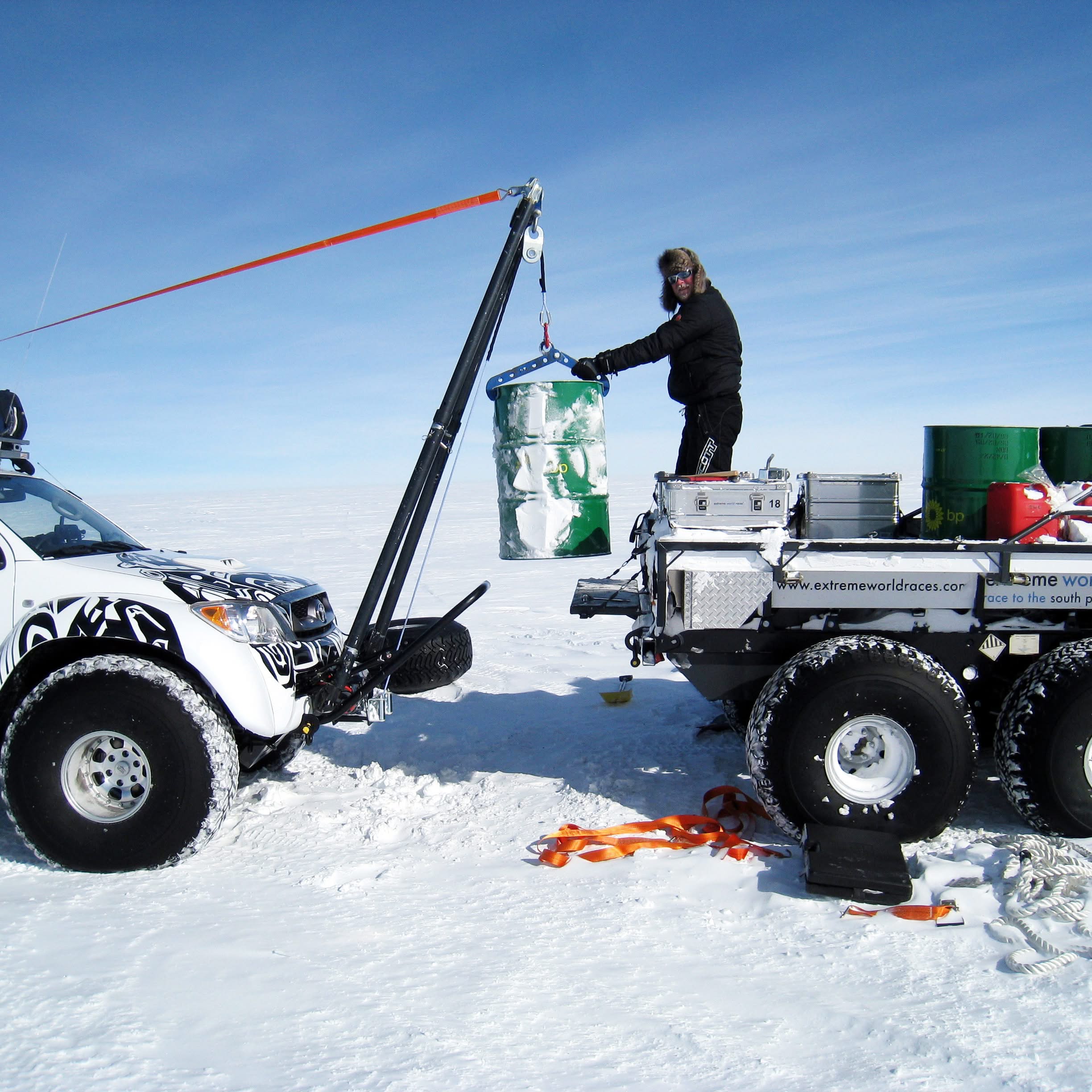 2010 – Hilux AT44 6×6 gjør debut i Antarktis – bilde 3