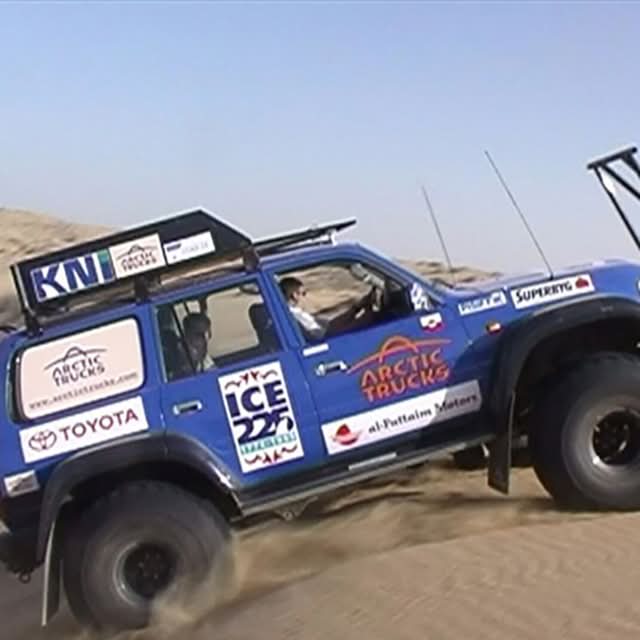2000 – Millennium Desert Drive i Dubai – bilde 1